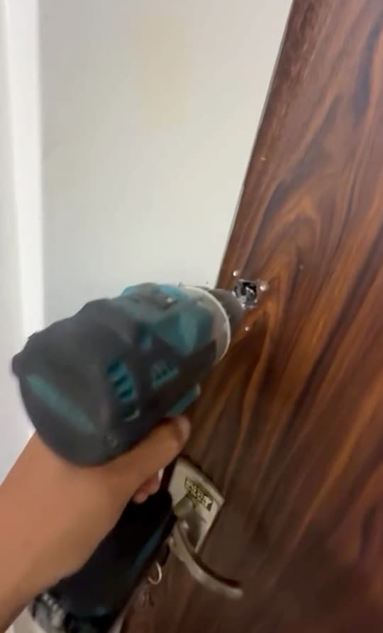 פורץ מנעולים בפתח תקווה 24 שעות