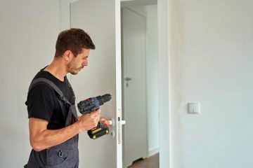 התקנת קודן לדלת כניסה – פתרון נוח לבניין ולעסק