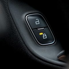 פריצת רכבים אופנועים וכספות במרכז – שירות חירום מקצועי